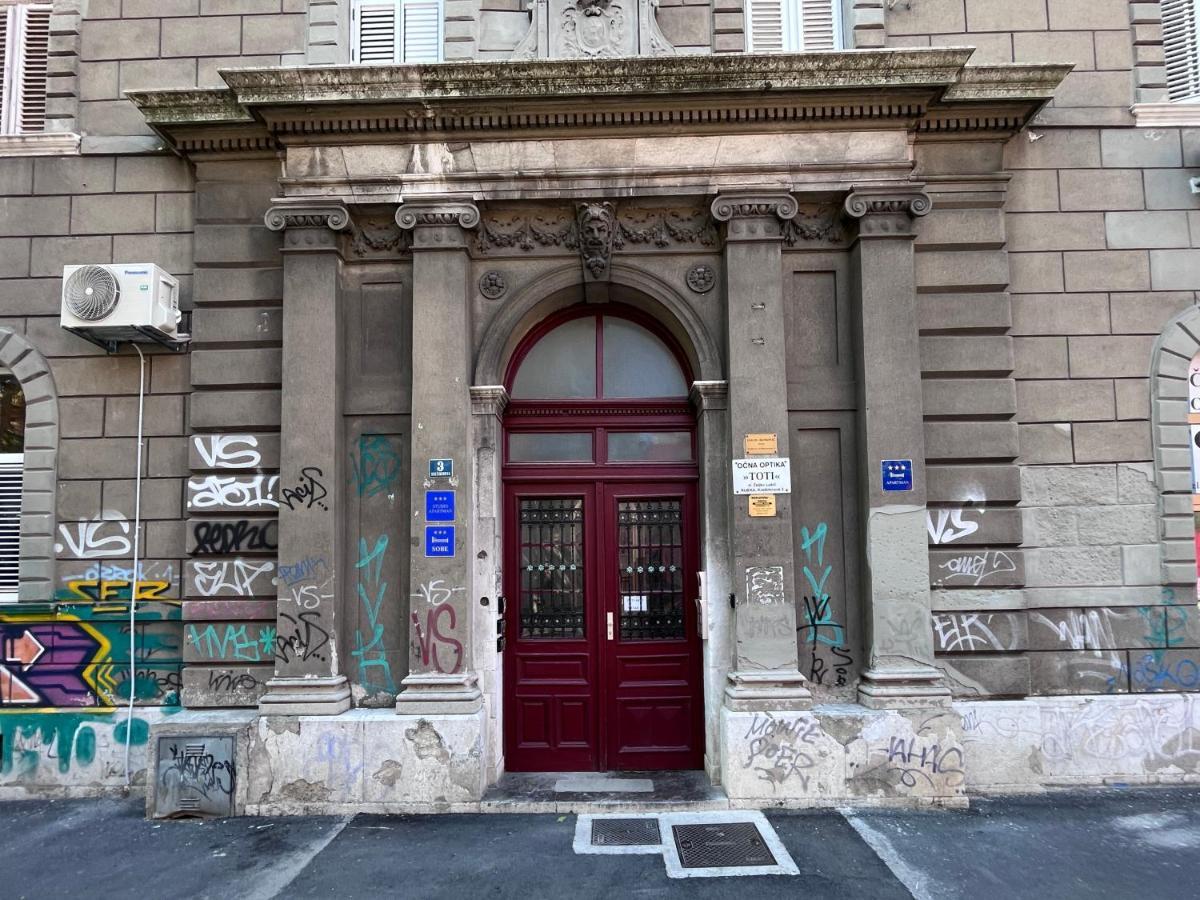Apartment Platana Rijeka Exterior foto
